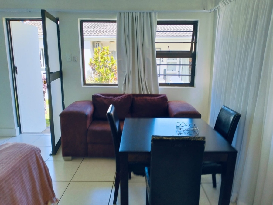 7 Bedroom Property for Sale in Berea Eastern Cape